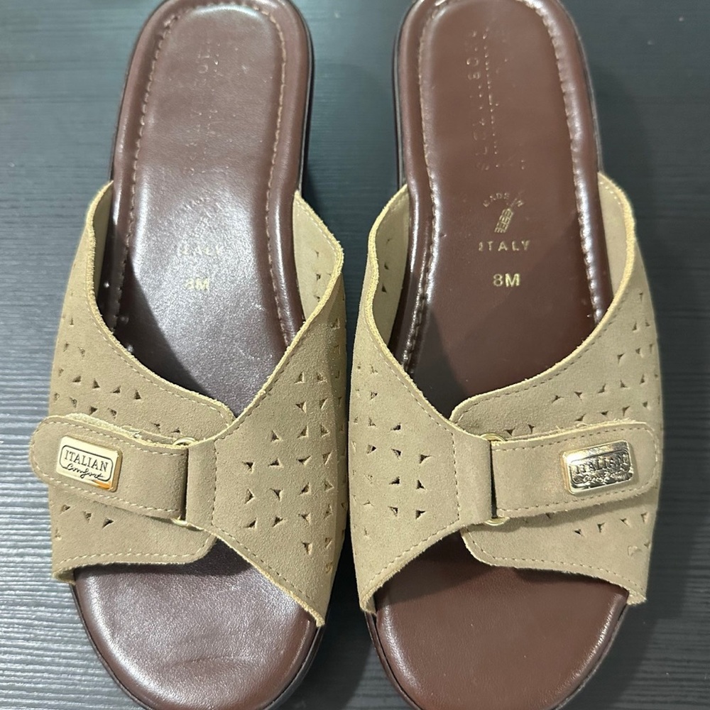 Italy Conform shoemakers beige